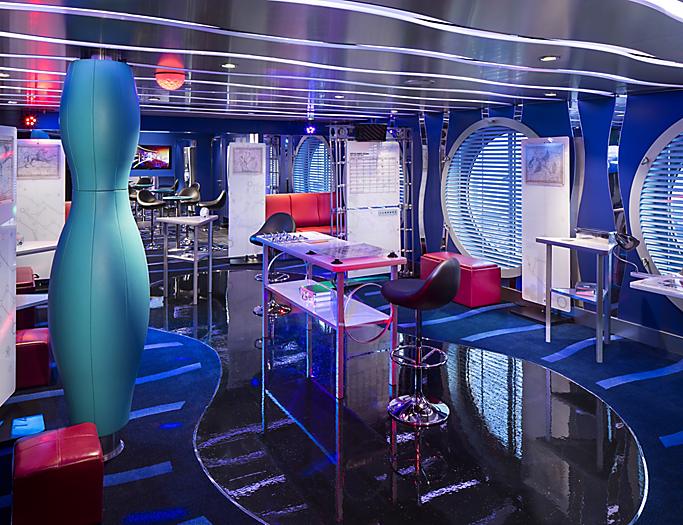 Liberty of the Seas - Teen Lounge